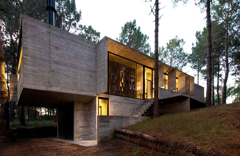 Simpleza y funcionalidad. Una vivienda con el sello de Luciano Kruk