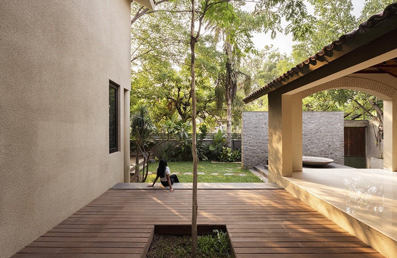 Backyard Pad, Dev & Kaushik Architects, Justin Sebastian