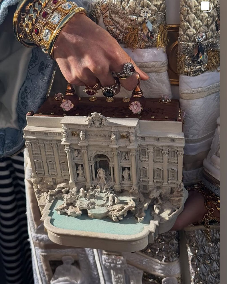 Bolso inspirado en la Fontana di Trevi