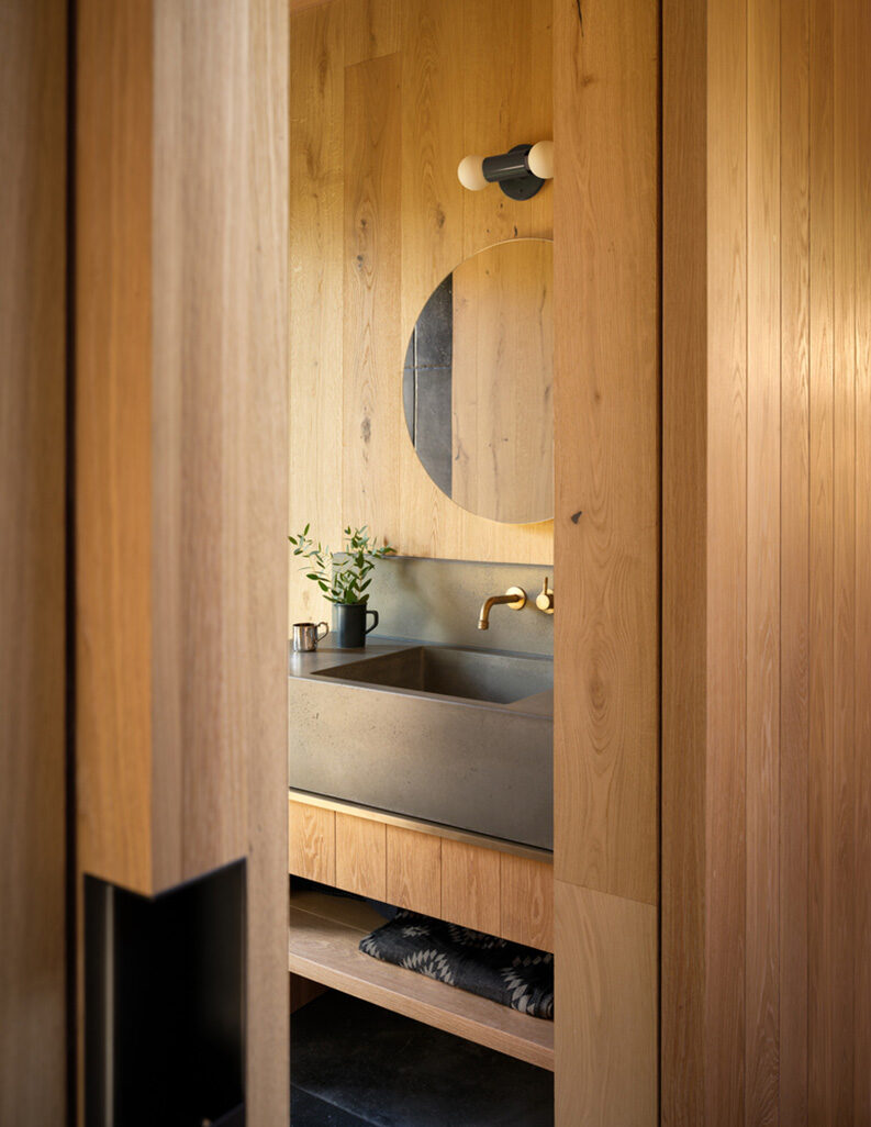 Cabaña Camp Meeker by Renée del Gaudio Architecture