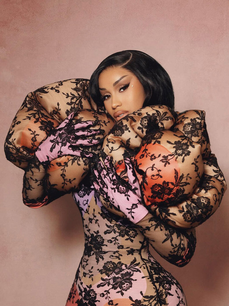 Cardi B y el polémico vestido de Marc Jacobs