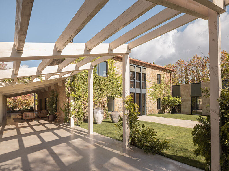 Casa 2302 by Nordest Arquitectura