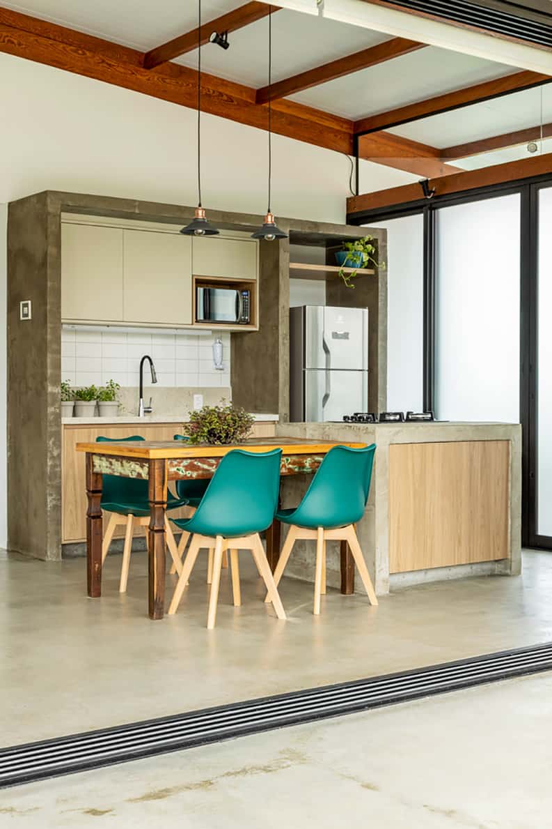 Casa 3x4, Plareng, Victor Piza