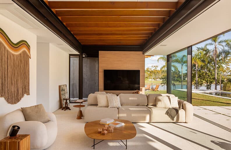 Casa AC by Kiko Castello Branco Arquitetura + Lucas Cunha
