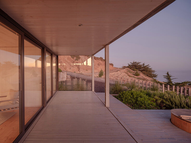 Casa Abuelos by Stanaćev Granados