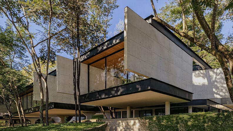 Casa Adentro by TETRO Arquitetura