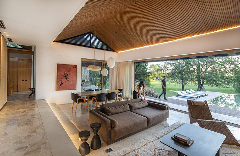 Casa Alma by Leone Loray