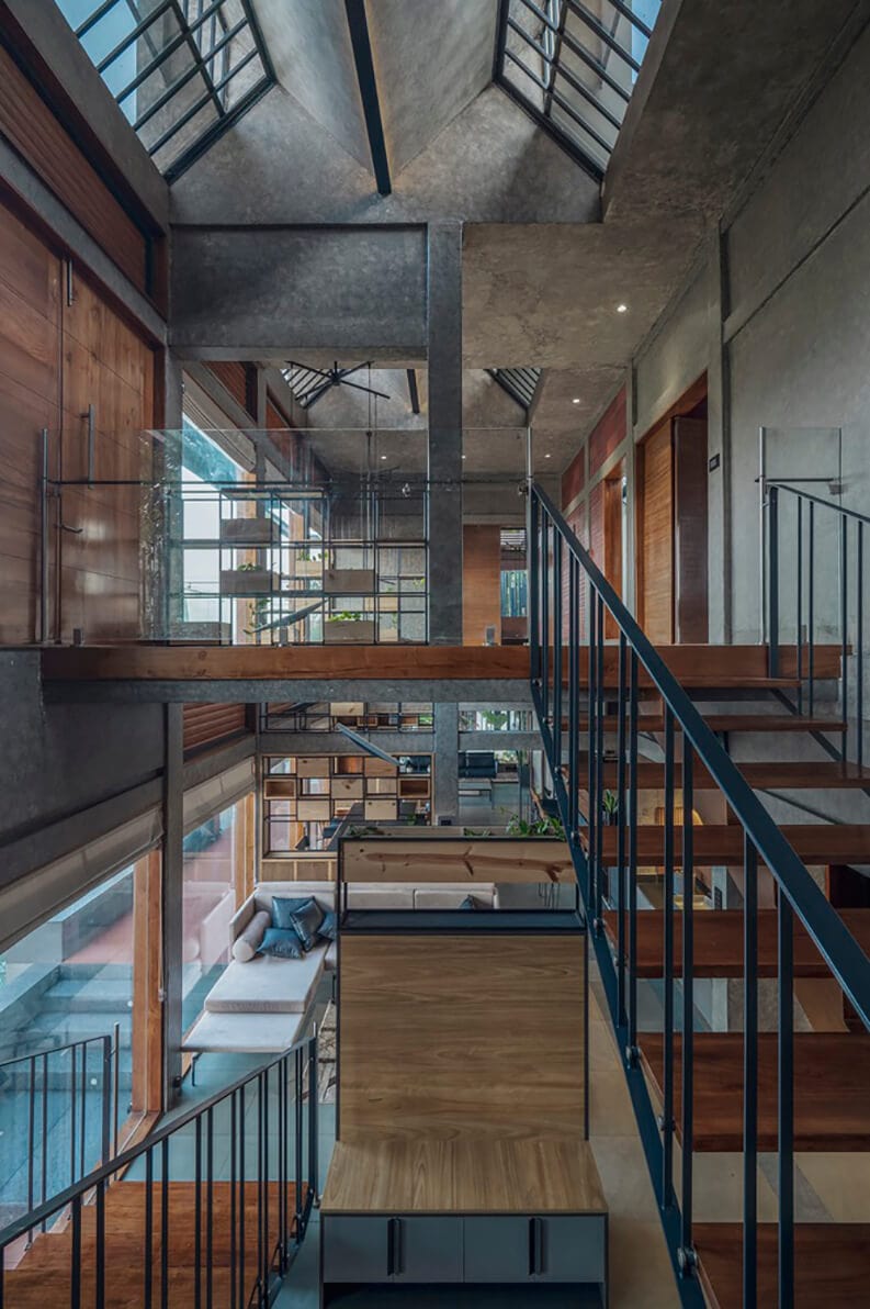 Casa Amalgum, Studio IKSHA, Studio PROMADA