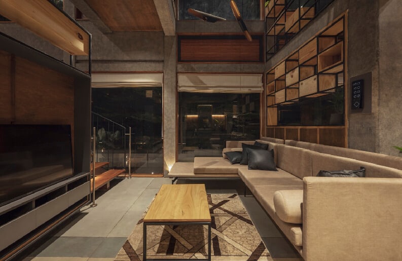 Casa Amalgum, Studio IKSHA, Studio PROMADA