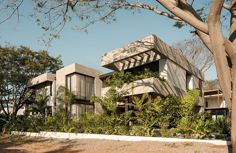 Casa Amankay by Di Frenna Arquitectos