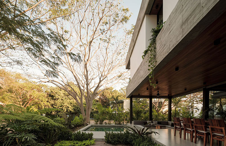 Casa Amankay by Di Frenna Arquitectos