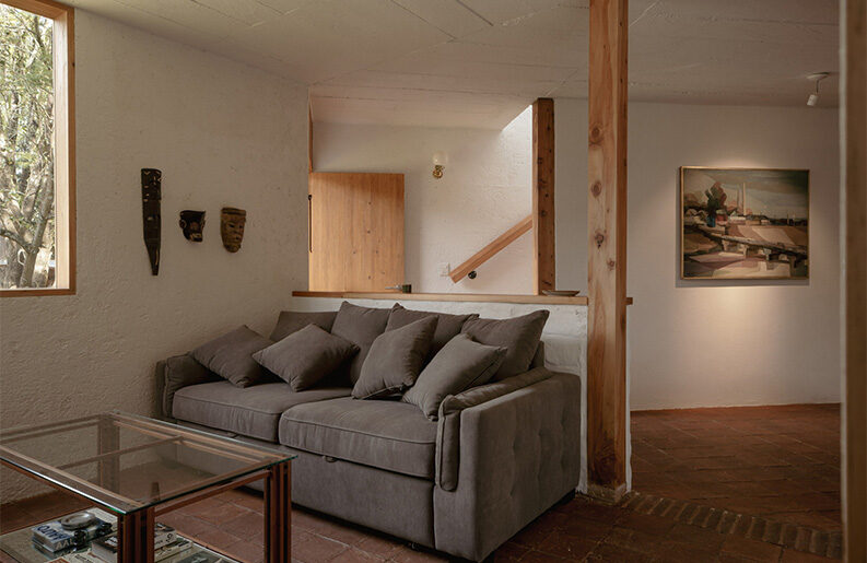 Casa Amona by COLAR Colectivo de Arquitectura