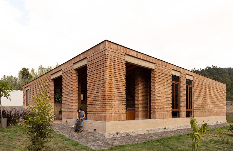 Casa Arupo by Cordada Arquitectura