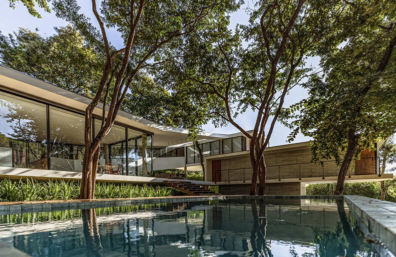 Casa Ascendente by TETRO Arquitetura