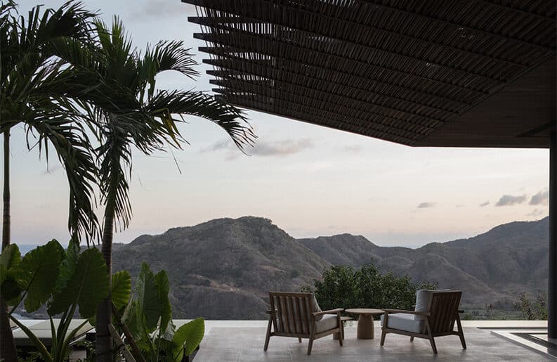 Casa Awasi by Caceres + Tous