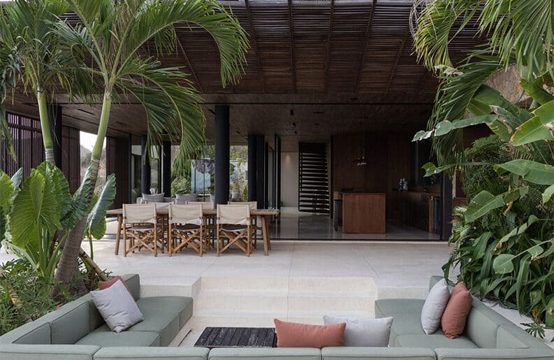 Casa Awasi by Caceres + Tous
