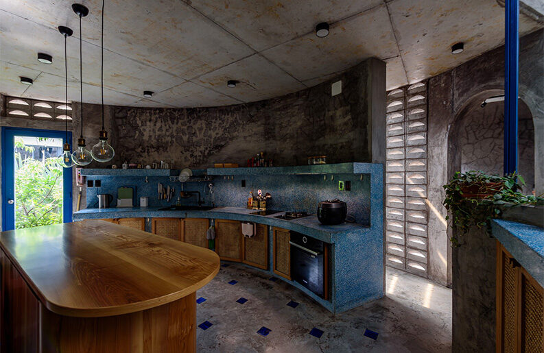 Casa Bifamiliar by Khuon Studio