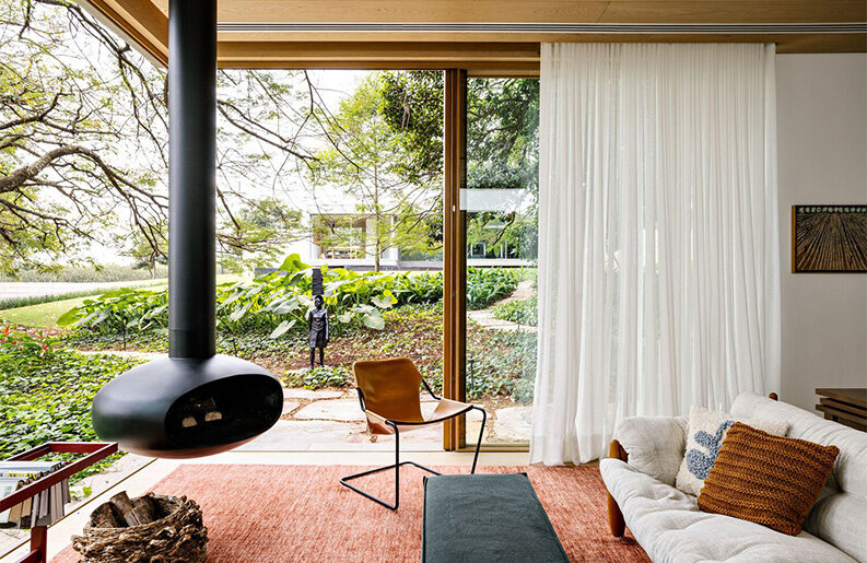 Casa Bosque by FGMF