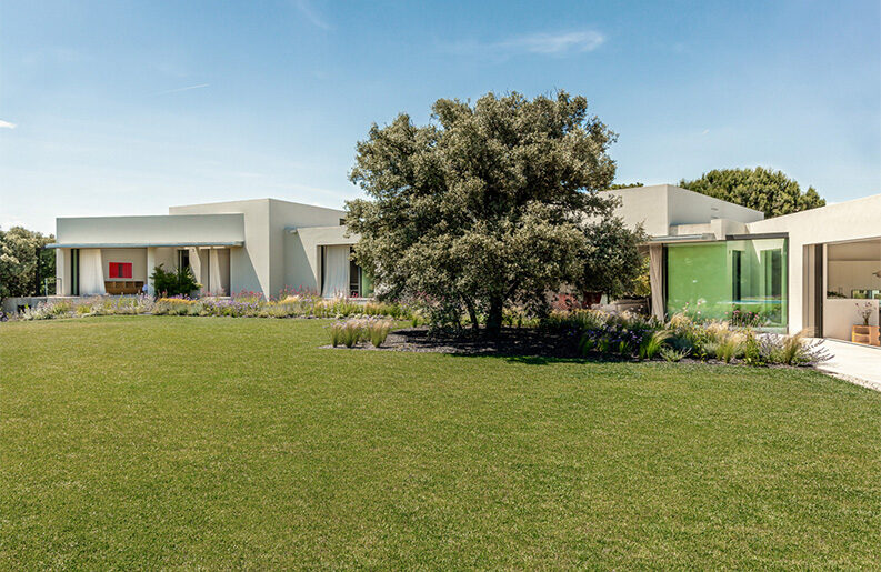 Casa Breeze by Ábaton