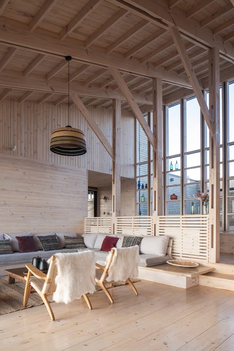 Casa C-H by Cavagnaro Rojo Arquitectos
