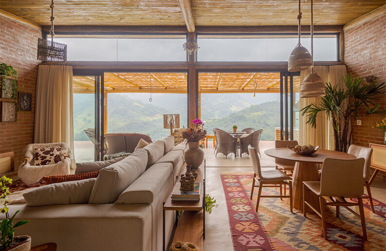 Casa C.E by Dall'Ovo Magalhães Arquitetura