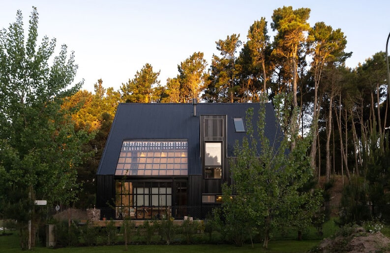 Casa CMMY, Estudio Galera, Diego Medina