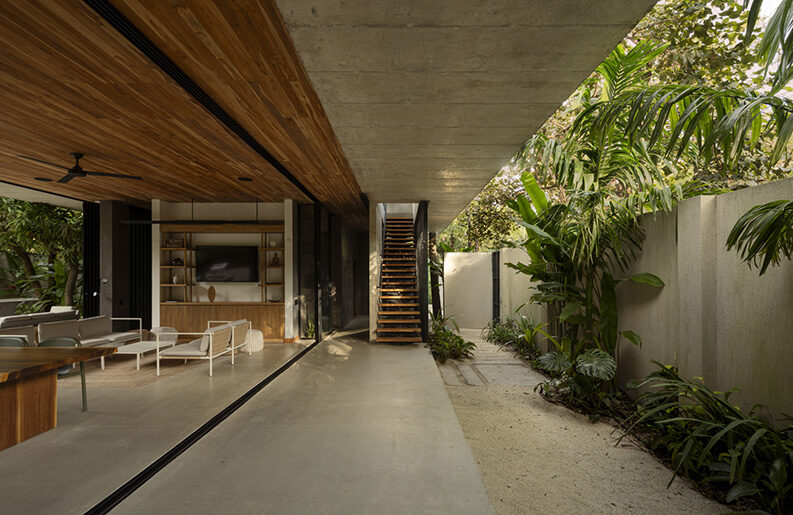 Casa Calma by Carazo Arquitectura