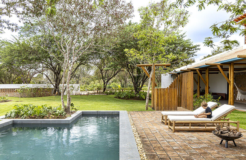 Casa Chamego by Pablo Patriota Arquitetos Associados