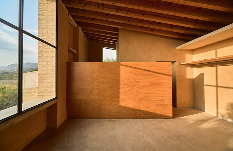 Casa Chelina by Pablo Oñate Taller