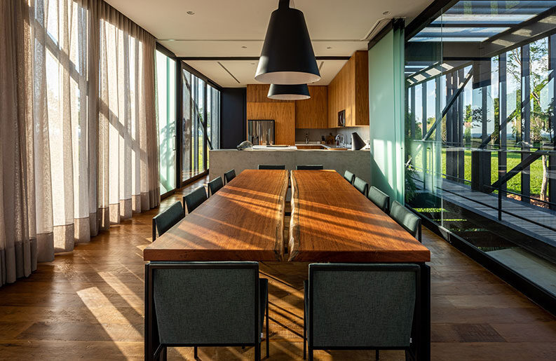 Casa Cigarra by FGMF