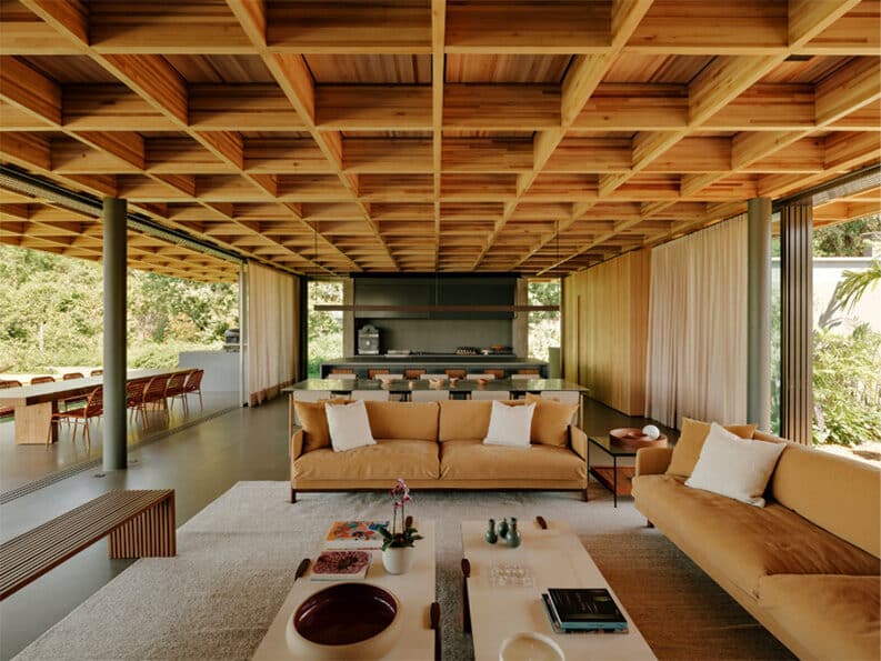 Casa Colmeia by Sabella Arquitetura
