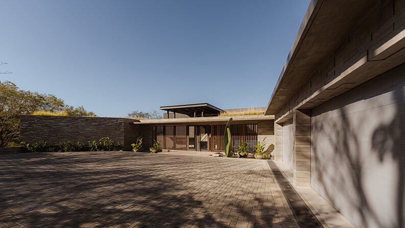 Casa Continuum by Inverse Project