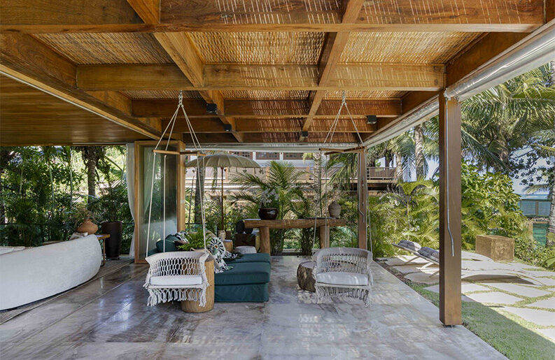 Casa Coral by Sidney Quintela Architecture + Urban Planning