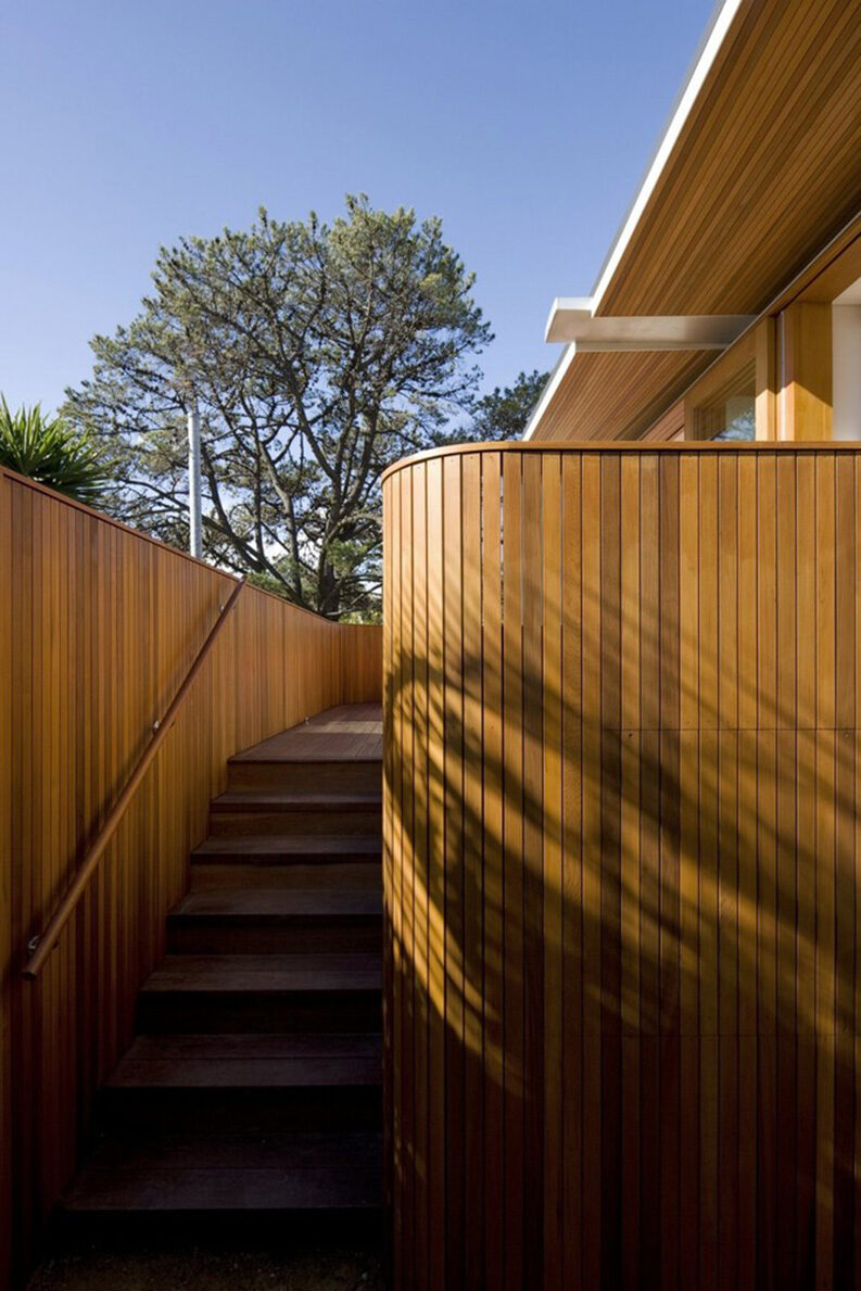 Casa Curl Curl by CplusC Architects + Builders