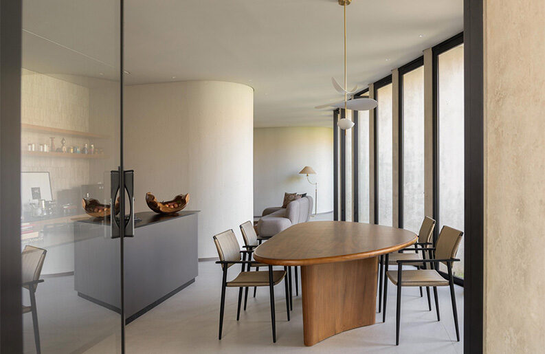 Casa Curva by efcarquitetura