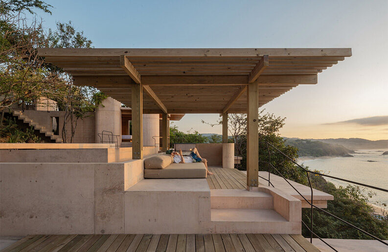 Casa Diez Pies by Studio Font