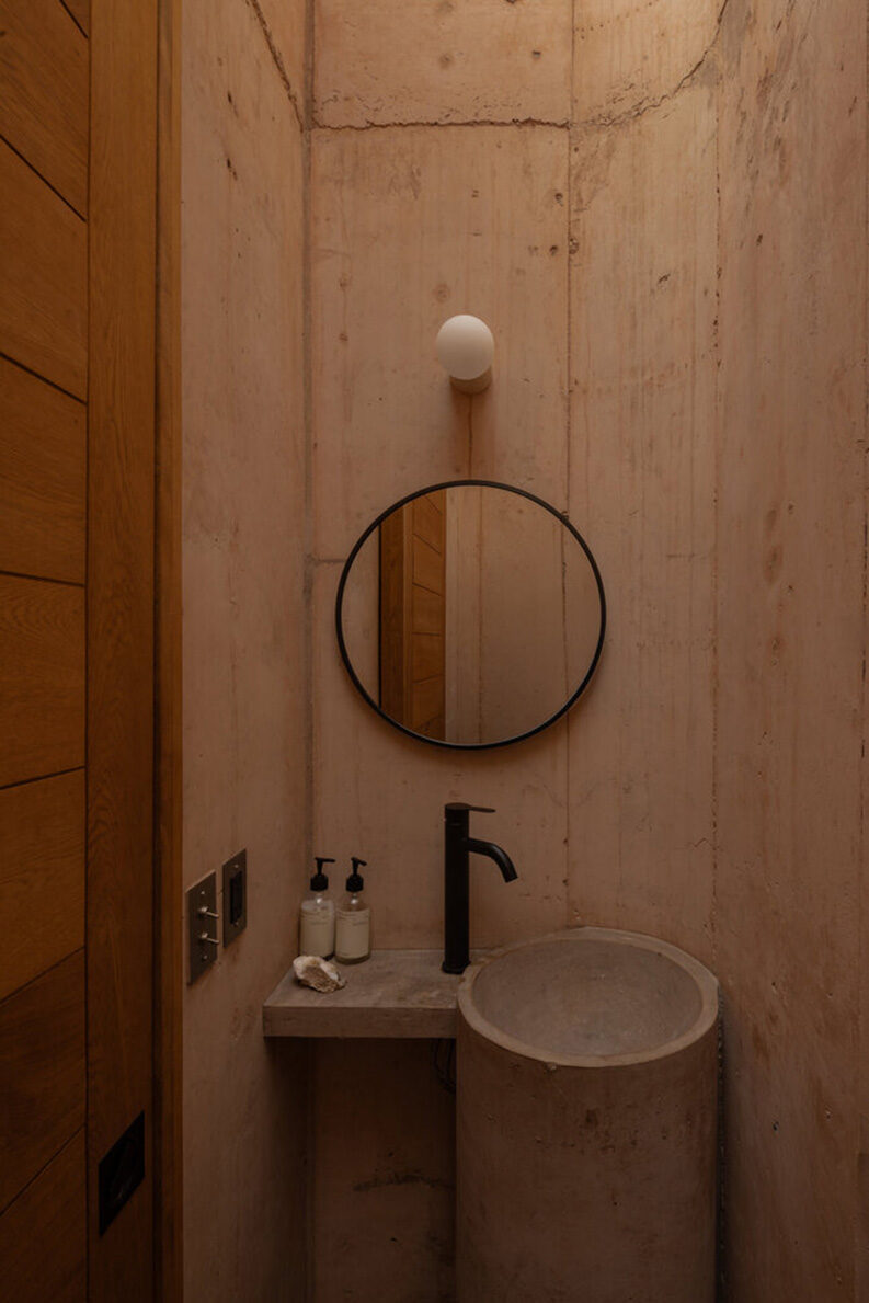 Casa Diez Pies by Studio Font
