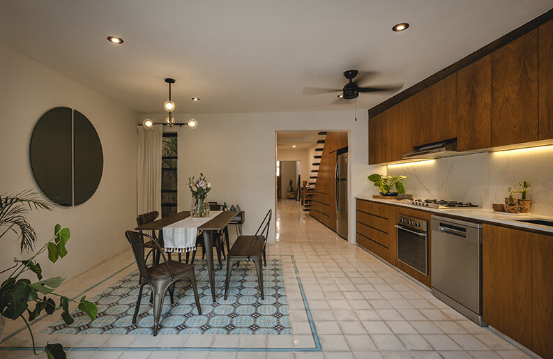 Casa Doble R by Taller Estilo Arquitectura
