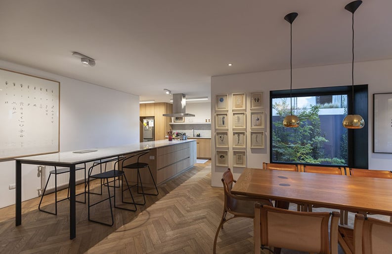 Casa Dolares, elton_léniz, Marcos Mendizabal
