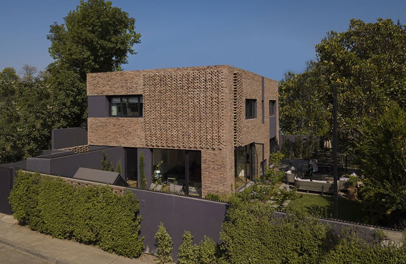 Casa Dolares, elton_léniz, Marcos Mendizabal