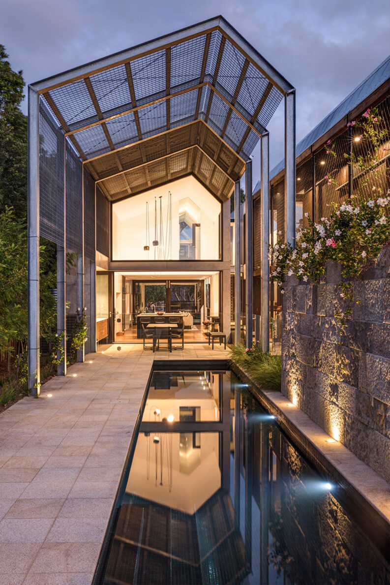 Casa Doncella de Hierro by CplusC Architects + Builders