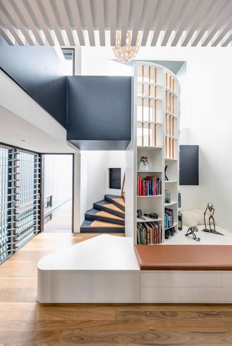 Casa Doncella de Hierro by CplusC Architects + Builders