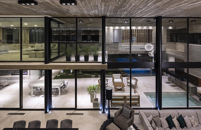 Casa EG by C&R ARQUITECTURA + PAISAJISMO