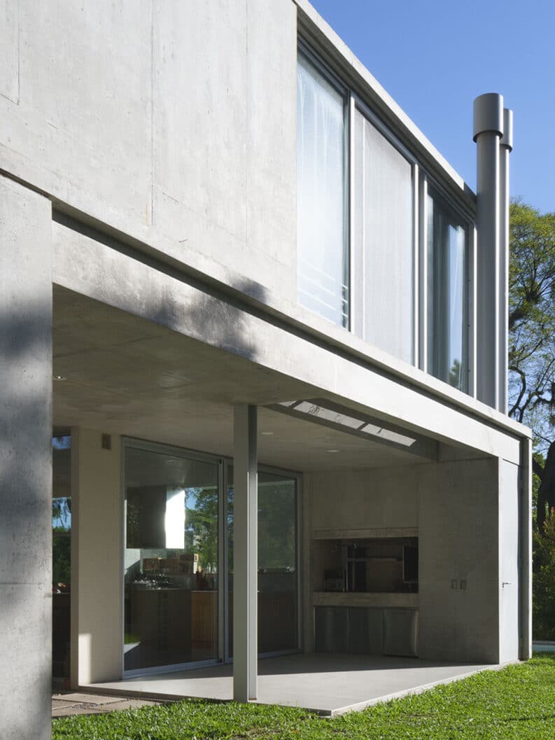 Casa Eucalipto by Julia Yako, Laura Marino