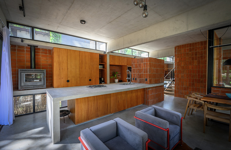 Casa Fruto del bosque by Barrionuevo Villanueva Arquitectos