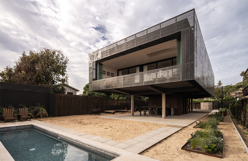 Casa Gandarillas by José Pedro Vicente Arquitectos