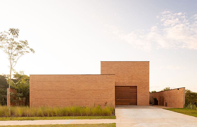 Casa Grecov by ARQBR Arquitetura e Urbanismo