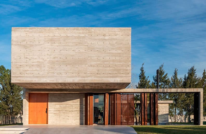 Casa Guayubira by TIM ARQUITECTOS