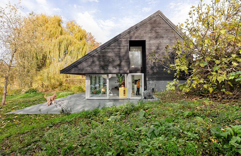 Casa Heenvliet by Studio Brandvries