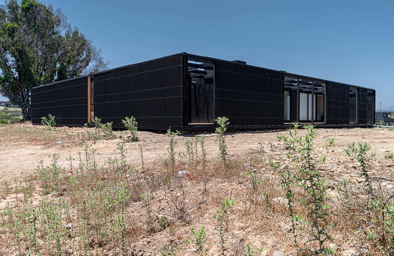 Casa Huaquén by COLECTIVO